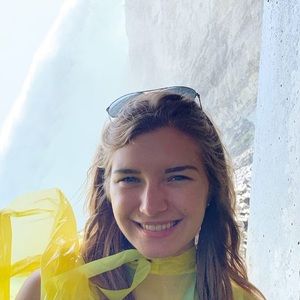 Meet your Posher, Megan